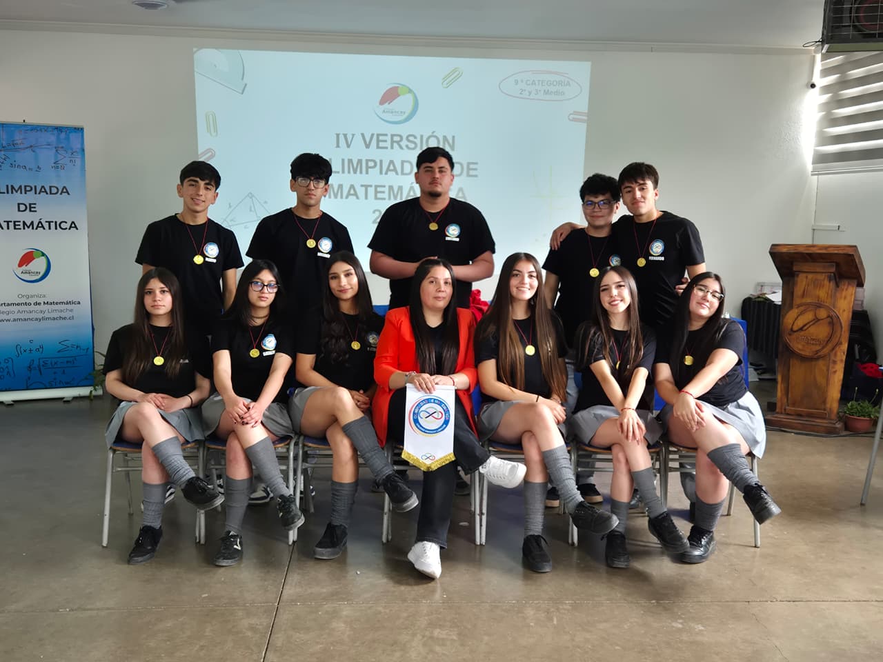 IV VERSIÓN OLIMPIADAS DE MATEMÁTICAS 2025